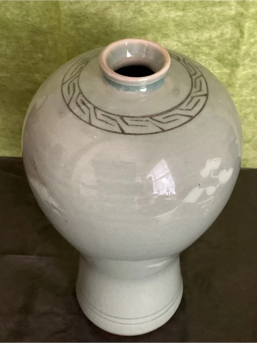 Vintage Green Celadon Glazed Porcelain Vase 6.5”